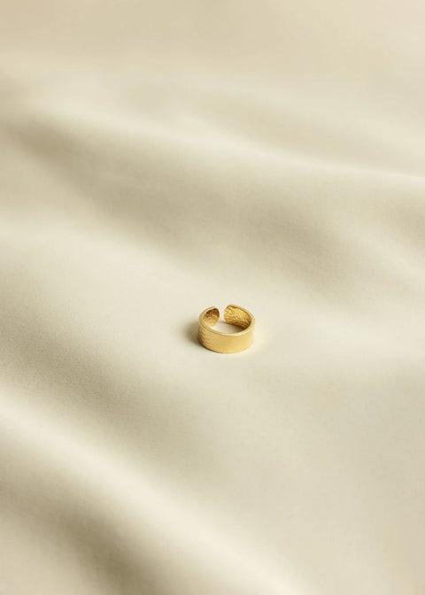 Aurelia Clarette Ring